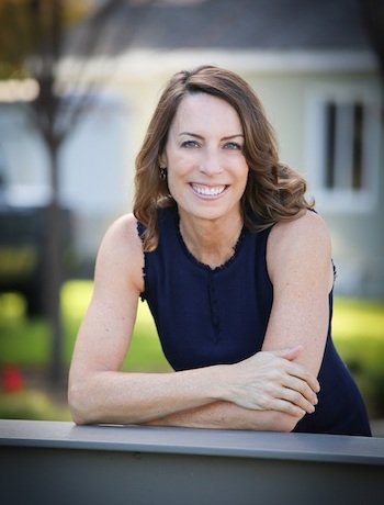 Best Real Estate Agent in Santa Cruz, CA: Monica Lussier